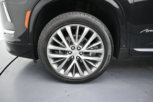 Used 2025 Buick Enclave Avenir w/ Trailering Package, 5000 lbs. FWD image 9