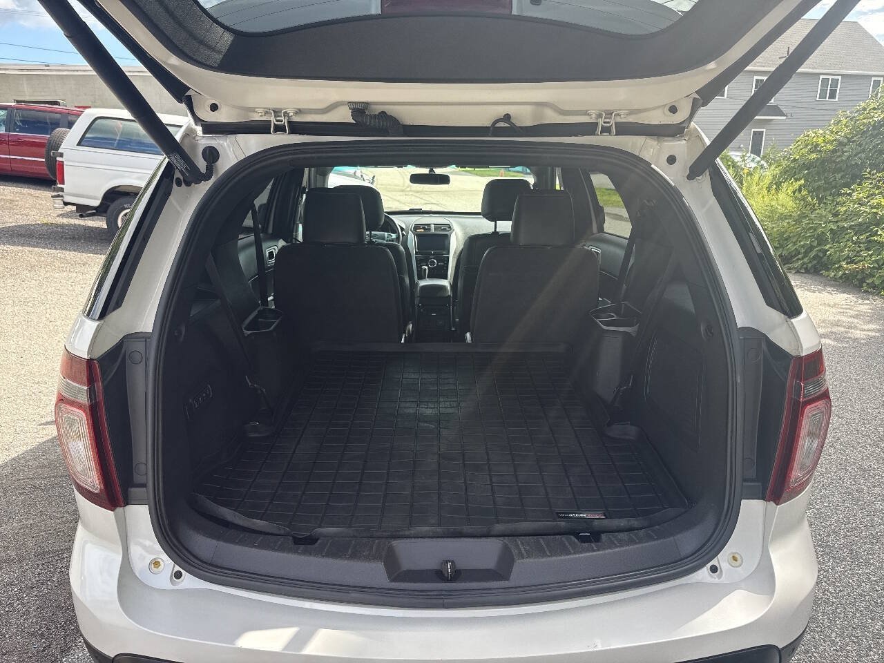 Used 2015 Ford Explorer Sport w/ Equipment Group 401A AWD/4WD image 13