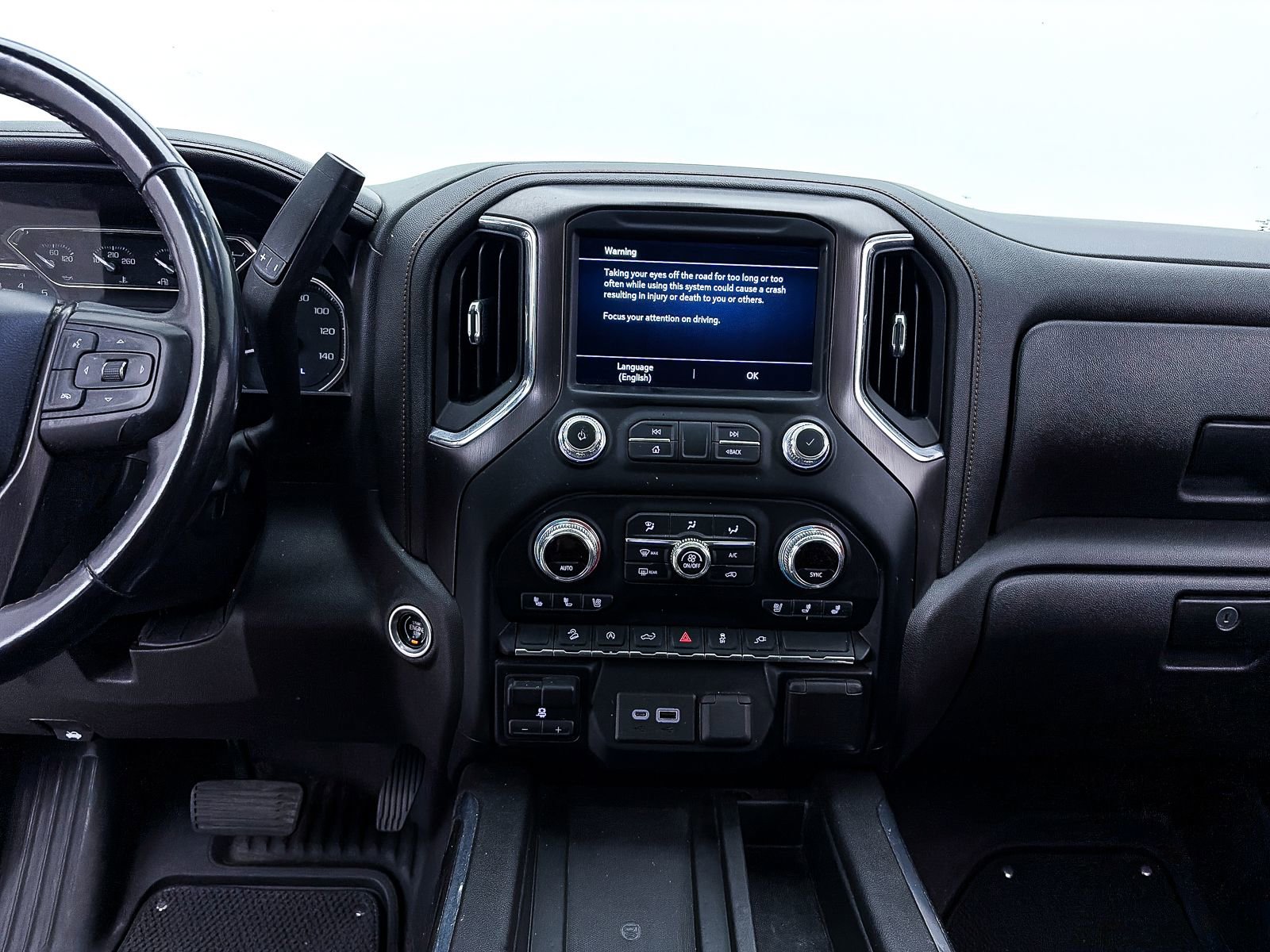 Used 2021 GMC Sierra 1500 AT4 w/ AT4 Preferred Package image 9