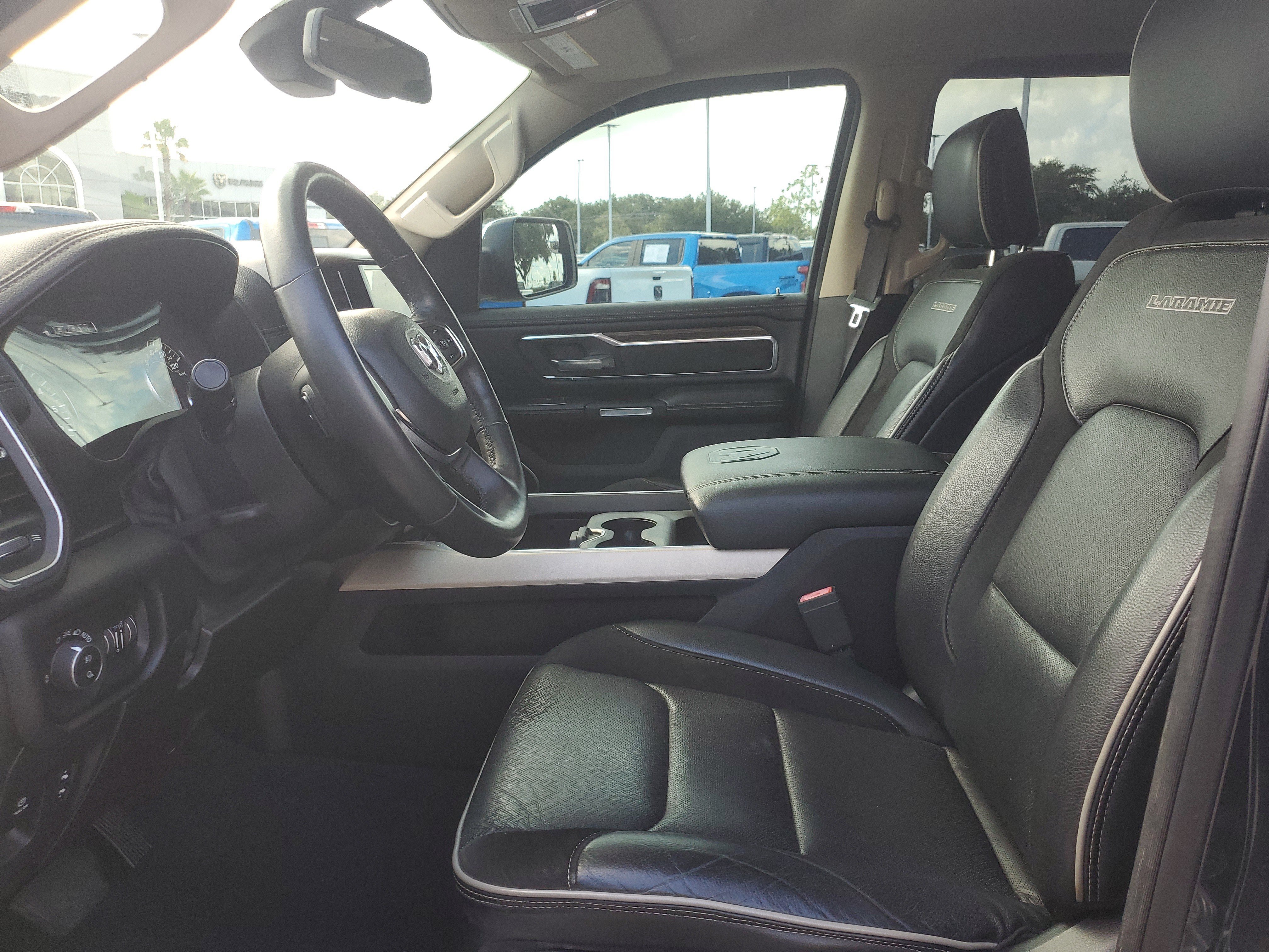 Used 2019 RAM 1500 Laramie RWD image 14