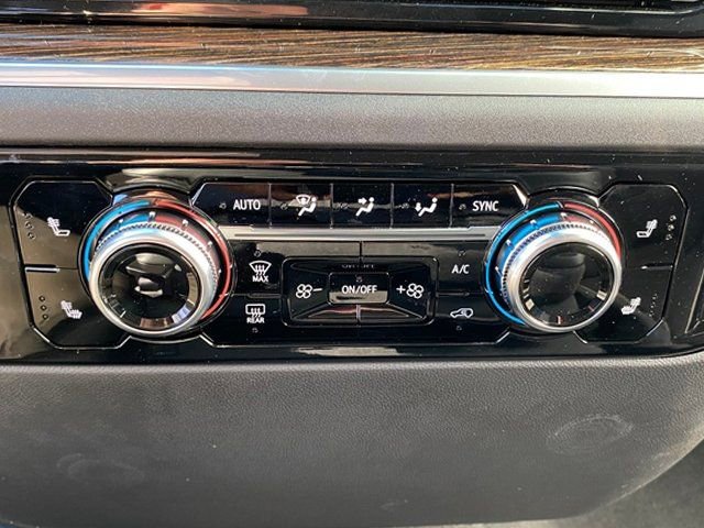 New 2026 GMC Sierra 1500 SLE image 11