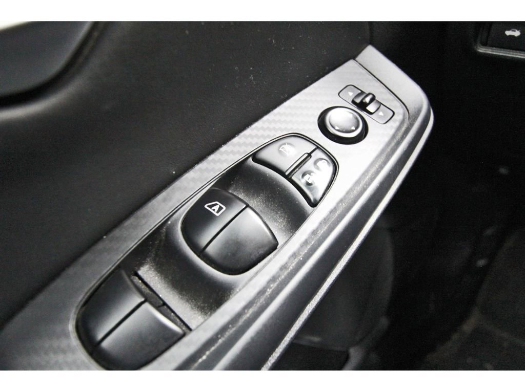 Used 2022 Nissan Sentra SV w/ Trunk Package image 15