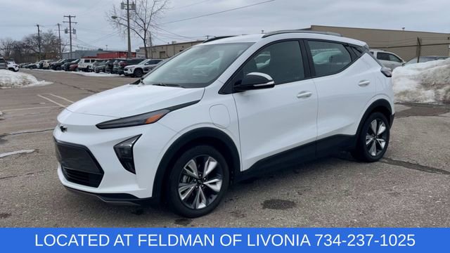 Certified 2023 Chevrolet Bolt EUV LT w/ Convenience Package image 4
