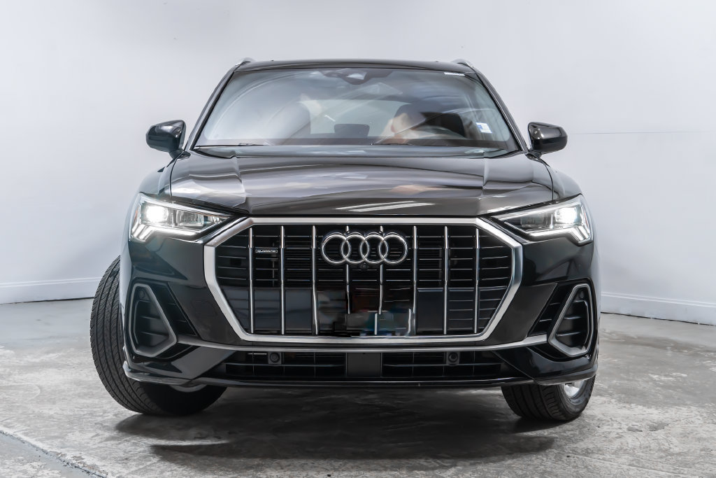 Used 2023 Audi Q3 2.0T Premium Plus w/ Premium Plus Package AWD/4WD image 10