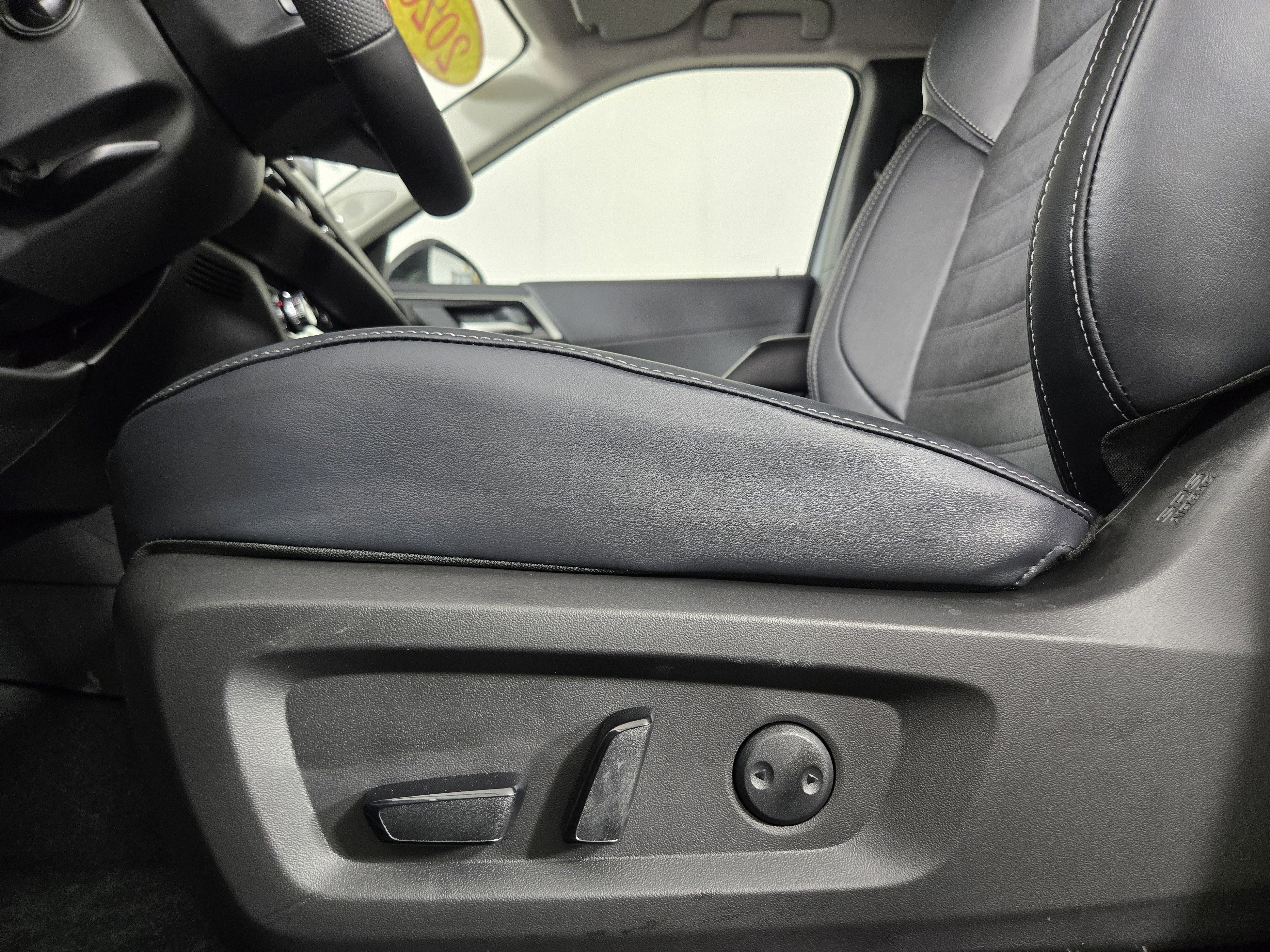 New 2026 Mitsubishi Outlander Trail Edition image 32