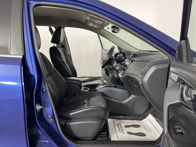 Used 2018 Nissan Rogue SL image 39
