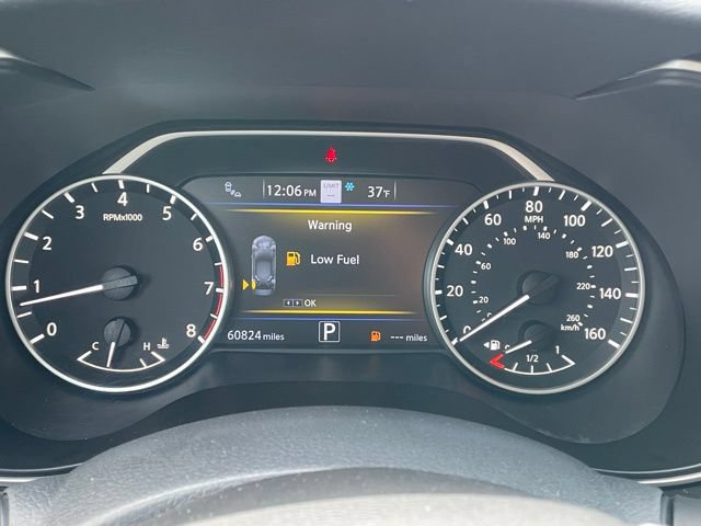 Used 2023 Nissan Maxima SV w/ Floor Mat Group FWD image 18