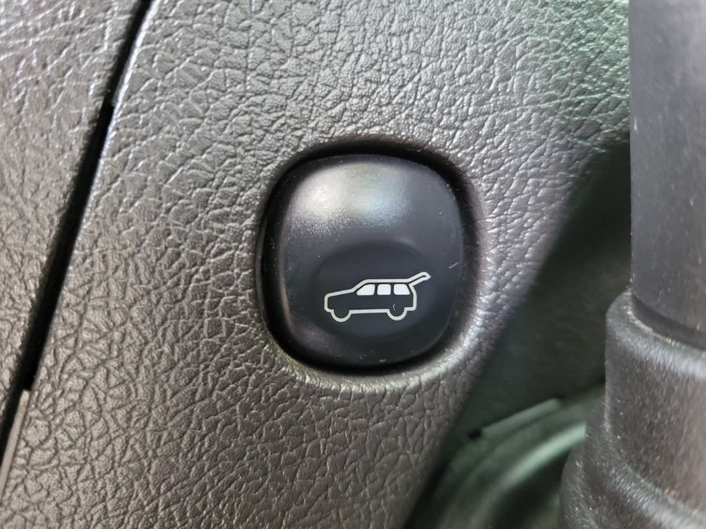 Certified 2019 Ford Flex SEL w/ Equipment Group 202A AWD/4WD image 10