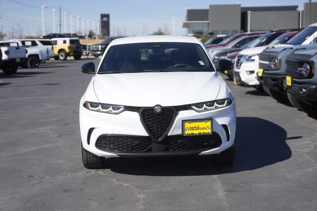 Used 2024 Alfa Romeo Tonale Veloce w/ Premium Interior Package image 3