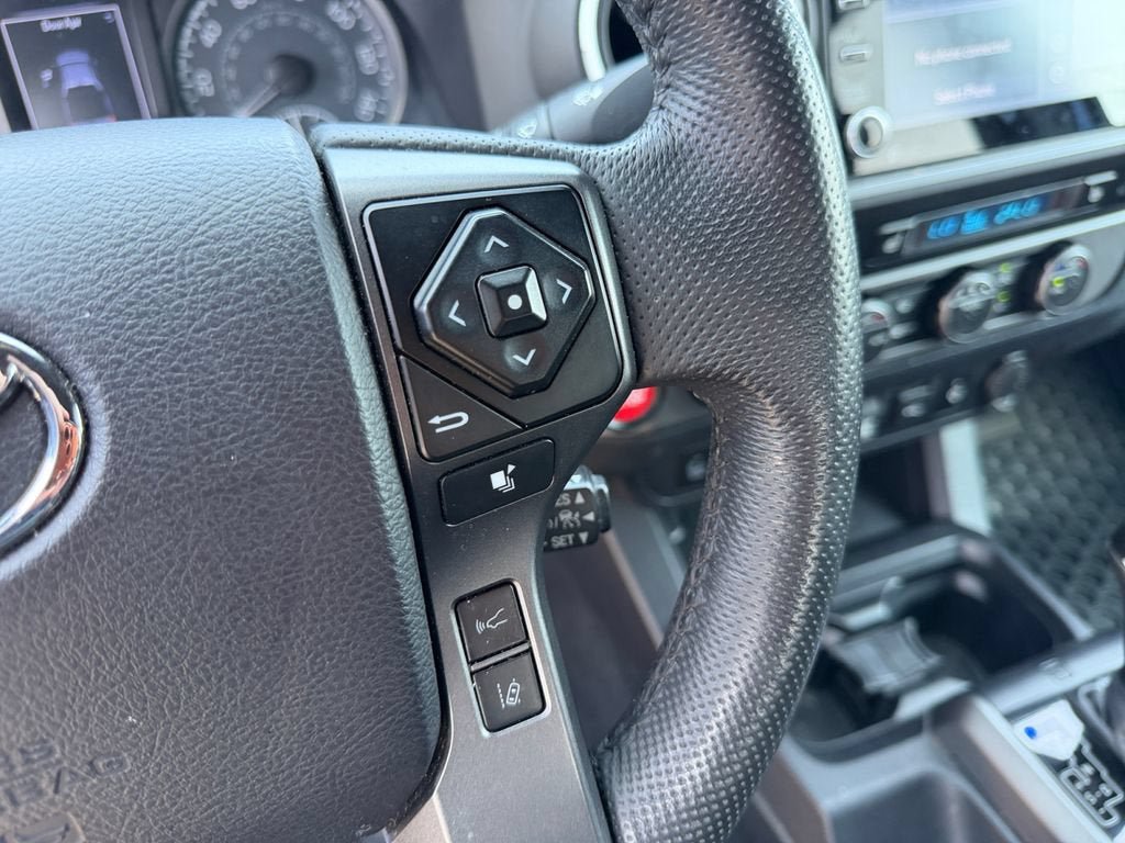 Used 2021 Toyota Tacoma TRD Sport AWD/4WD image 16