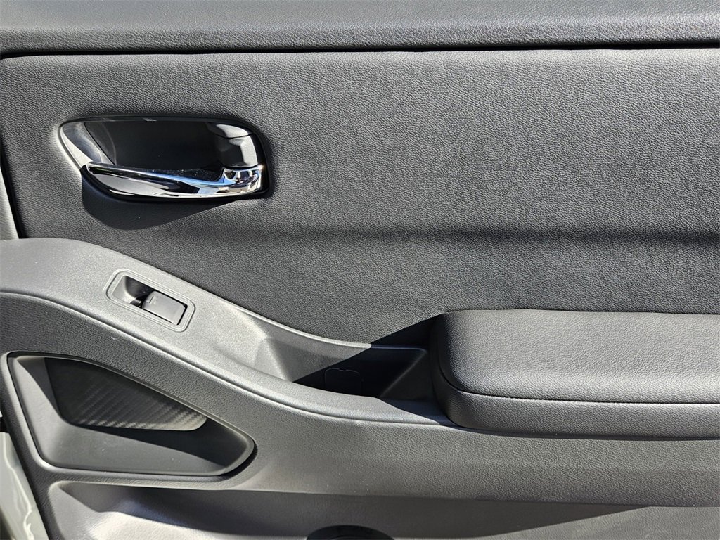 New 2026 Nissan Frontier SV image 11