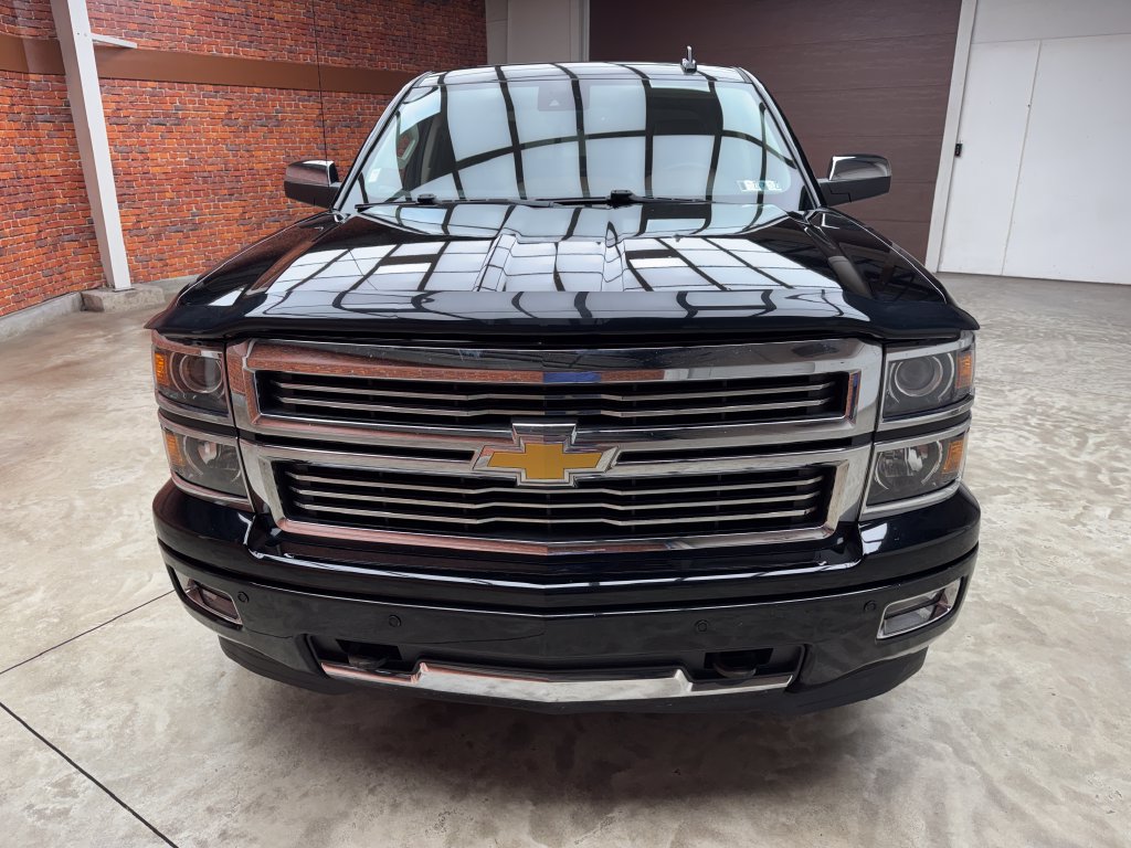 Used 2015 Chevrolet Silverado 1500 High Country w/ High Country Premium Package AWD/4WD image 7