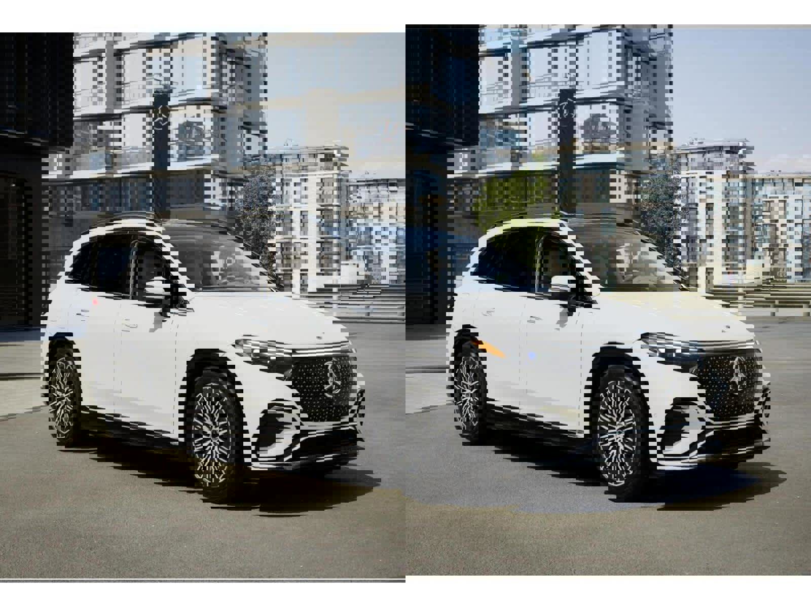 New 2026 Mercedes-Benz EQS 400 4MATIC SUV image 10