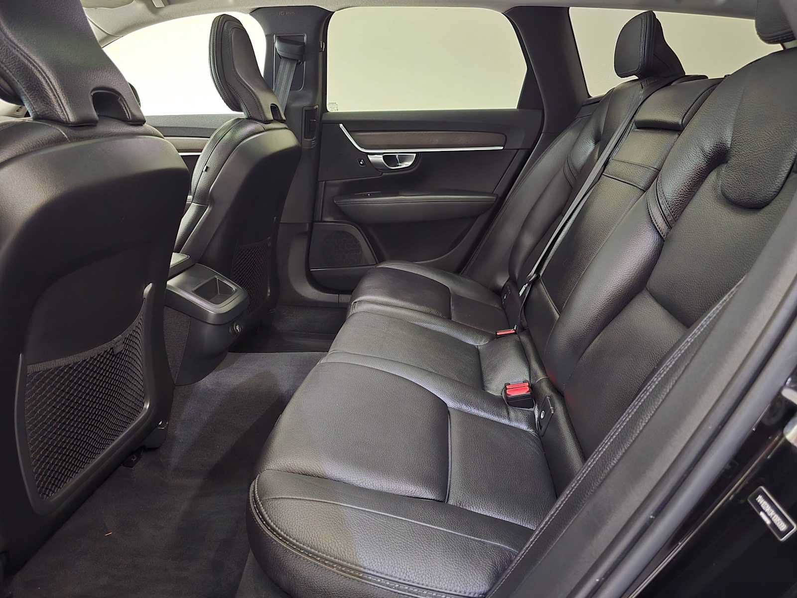 Used 2019 Volvo V90 T5 Cross Country AWD/4WD image 24