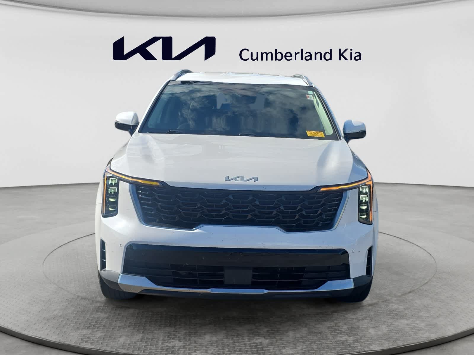 Used 2025 Kia Sorento S FWD image 8
