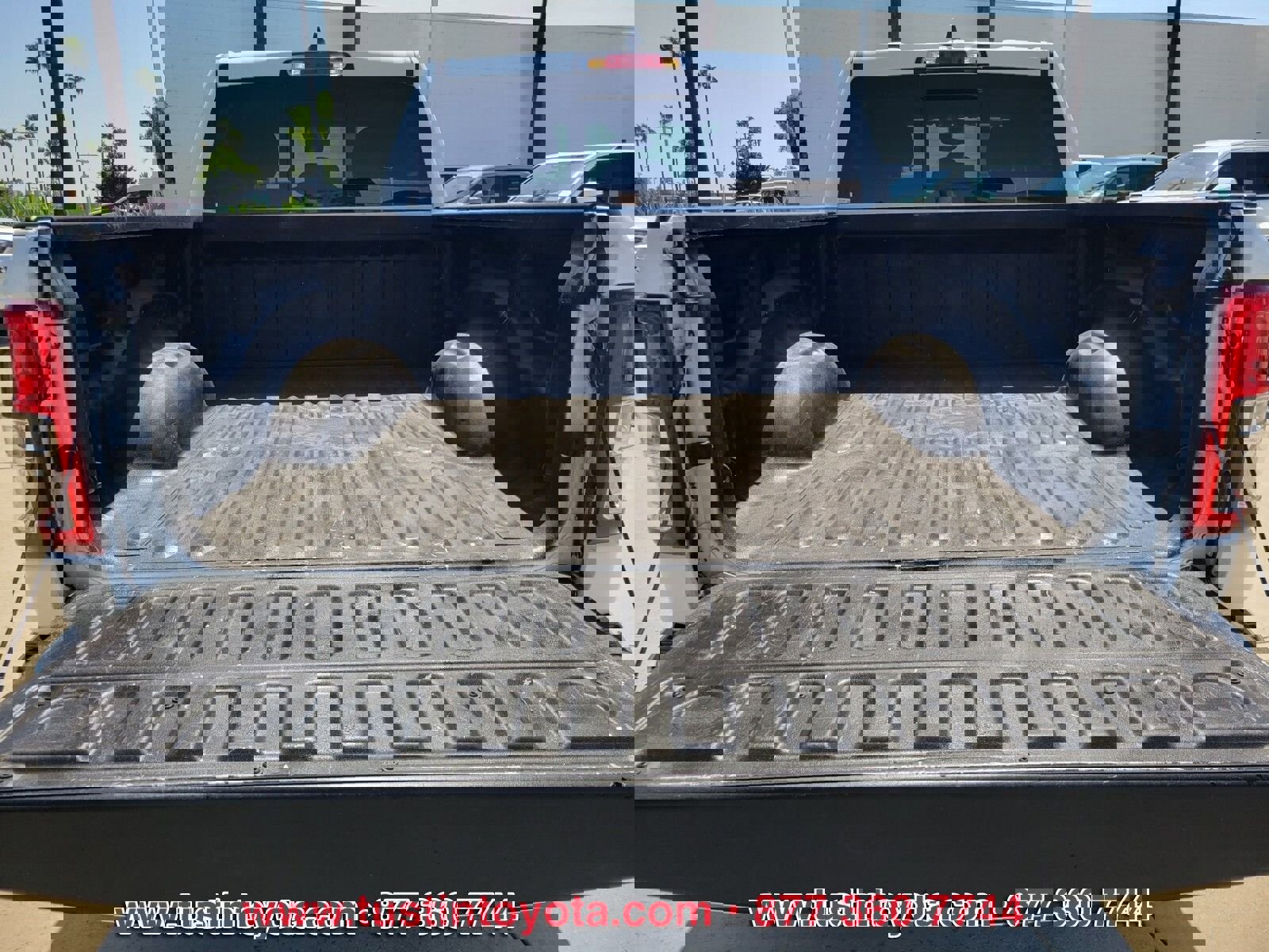 Used 2024 RAM 1500 Big Horn RWD image 13