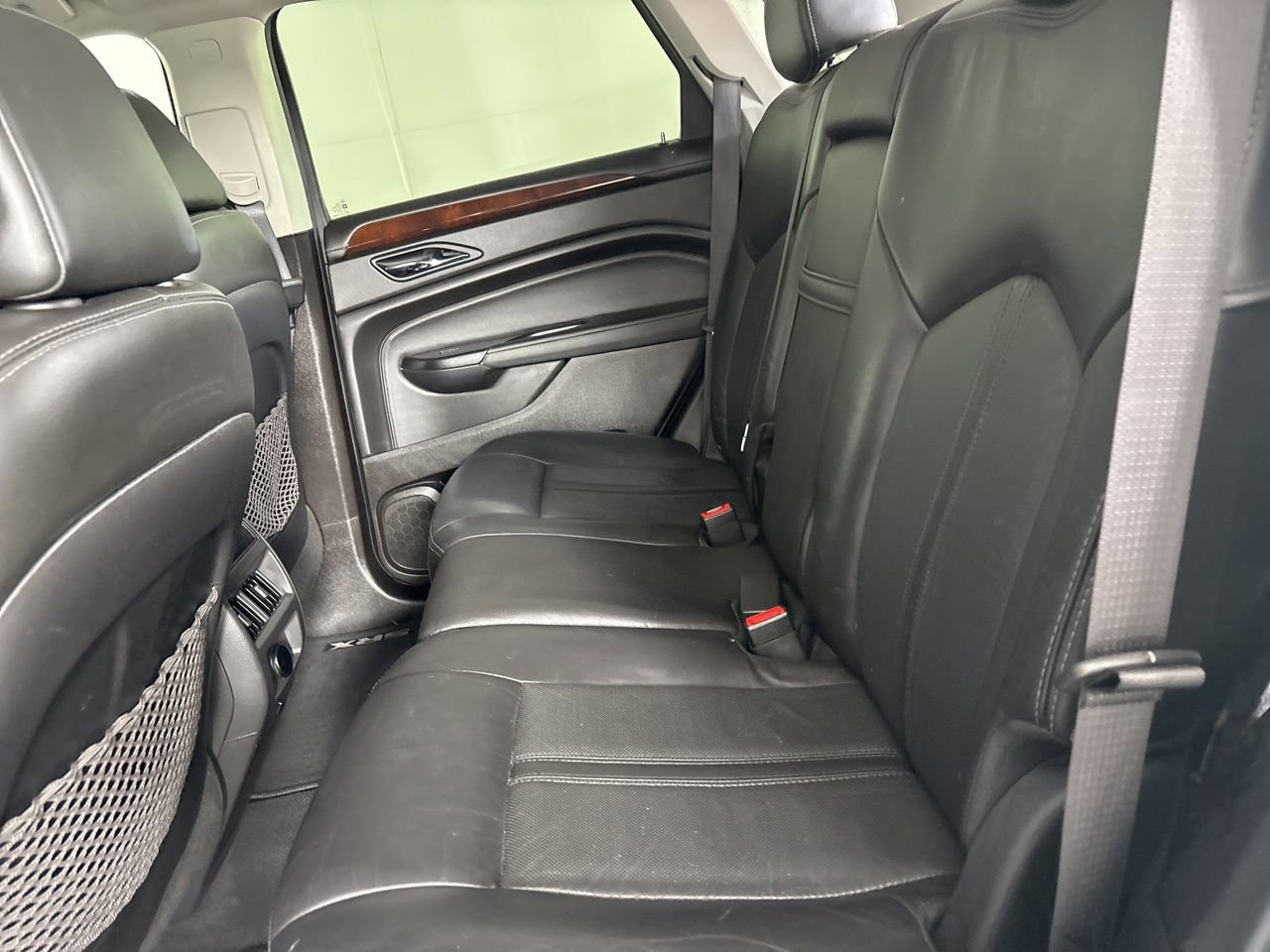 Used 2016 Cadillac SRX Luxury w/ Driver Awareness Package FWD image 22