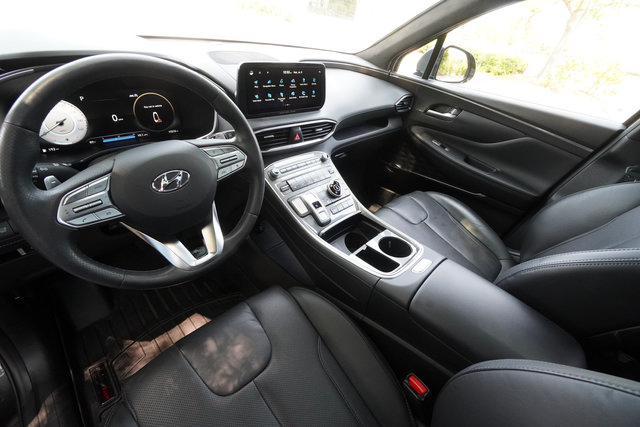 Used 2023 Hyundai Santa Fe Calligraphy AWD/4WD image 23