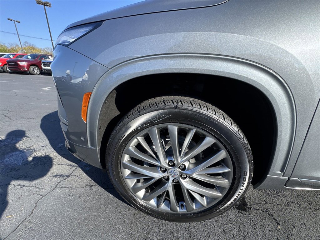 New 2026 Buick Enclave Avenir w/ Super Cruise Package image 10