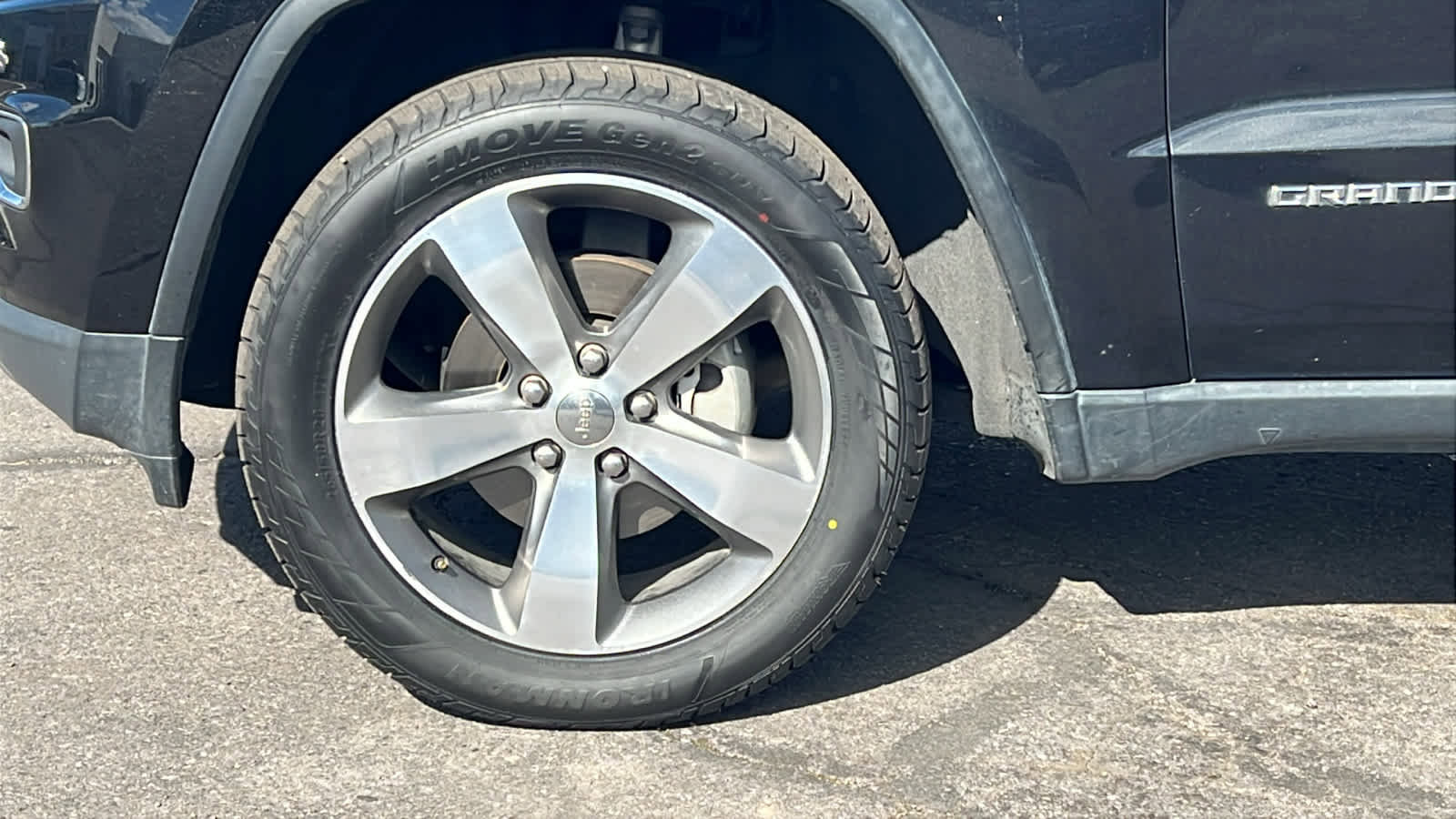 Used 2016 Jeep Grand Cherokee Limited image 9