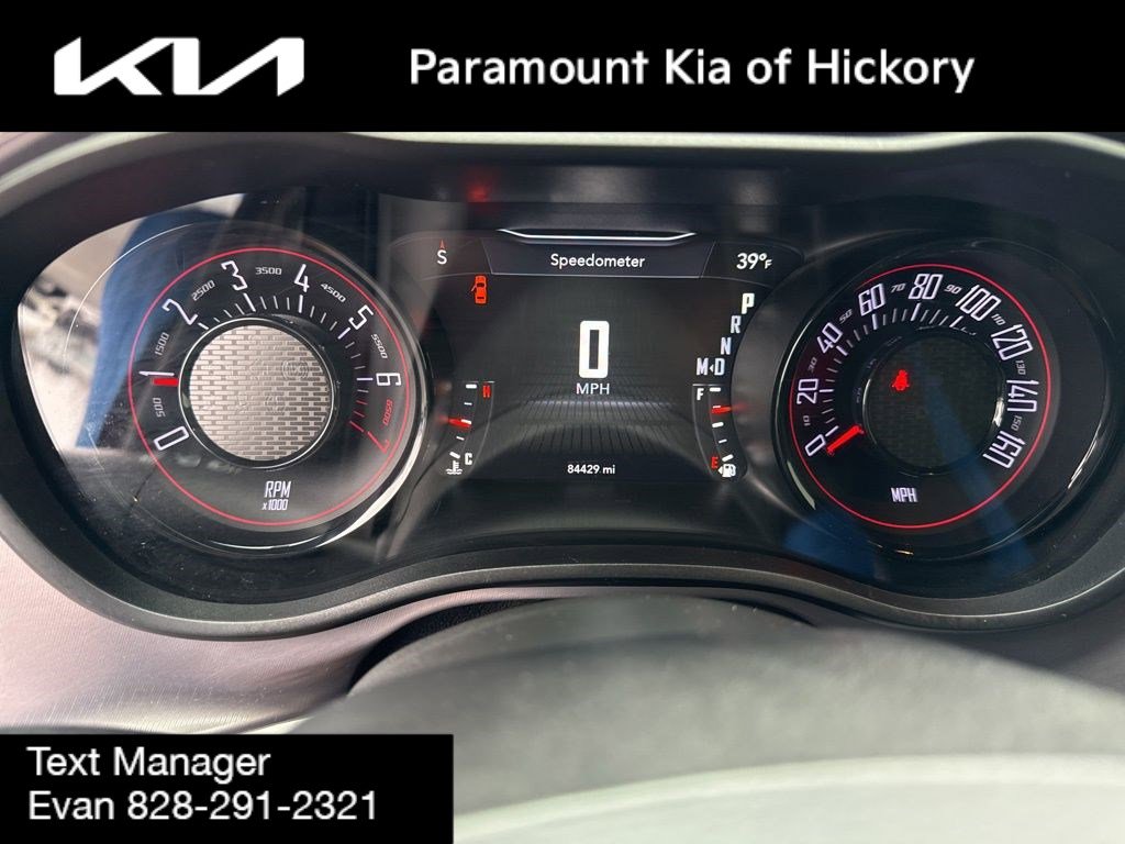 Used 2019 Dodge Challenger SXT w/ Blacktop Package image 24