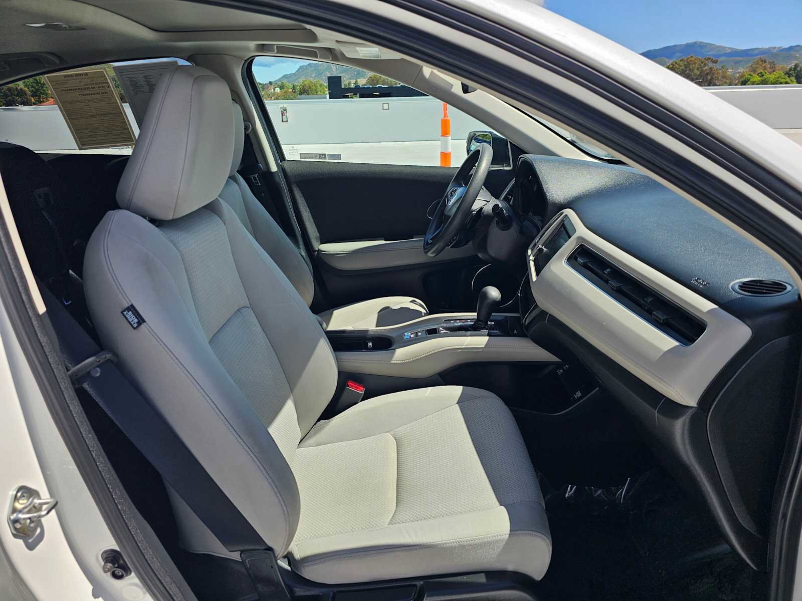 Used 2019 Honda HR-V EX image 10