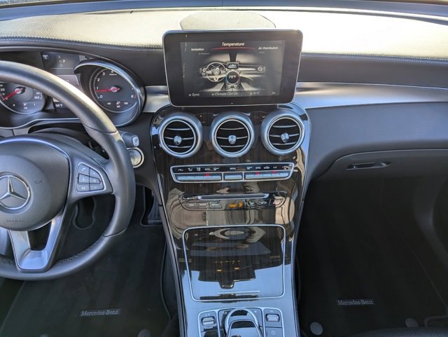 Used 2017 Mercedes-Benz GLC 300 4MATIC image 18