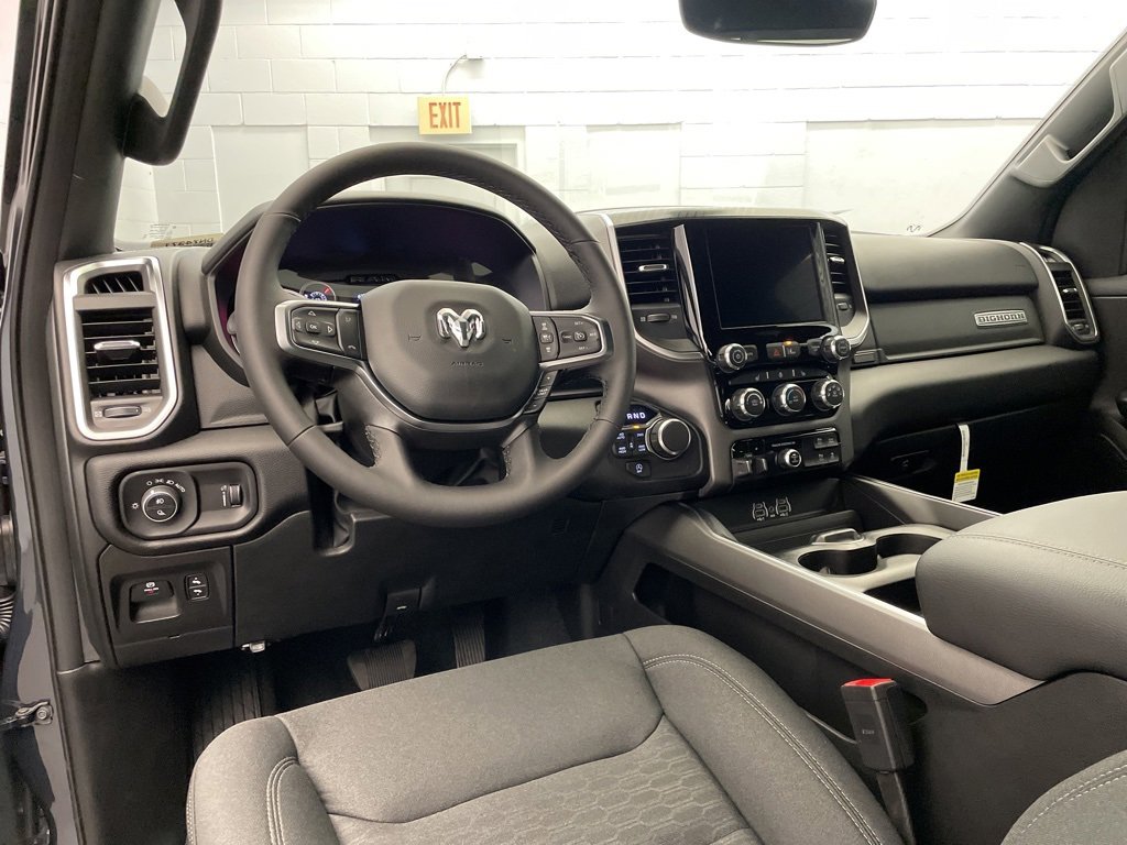 New 2026 RAM 1500 4x4 Crew Cab image 14