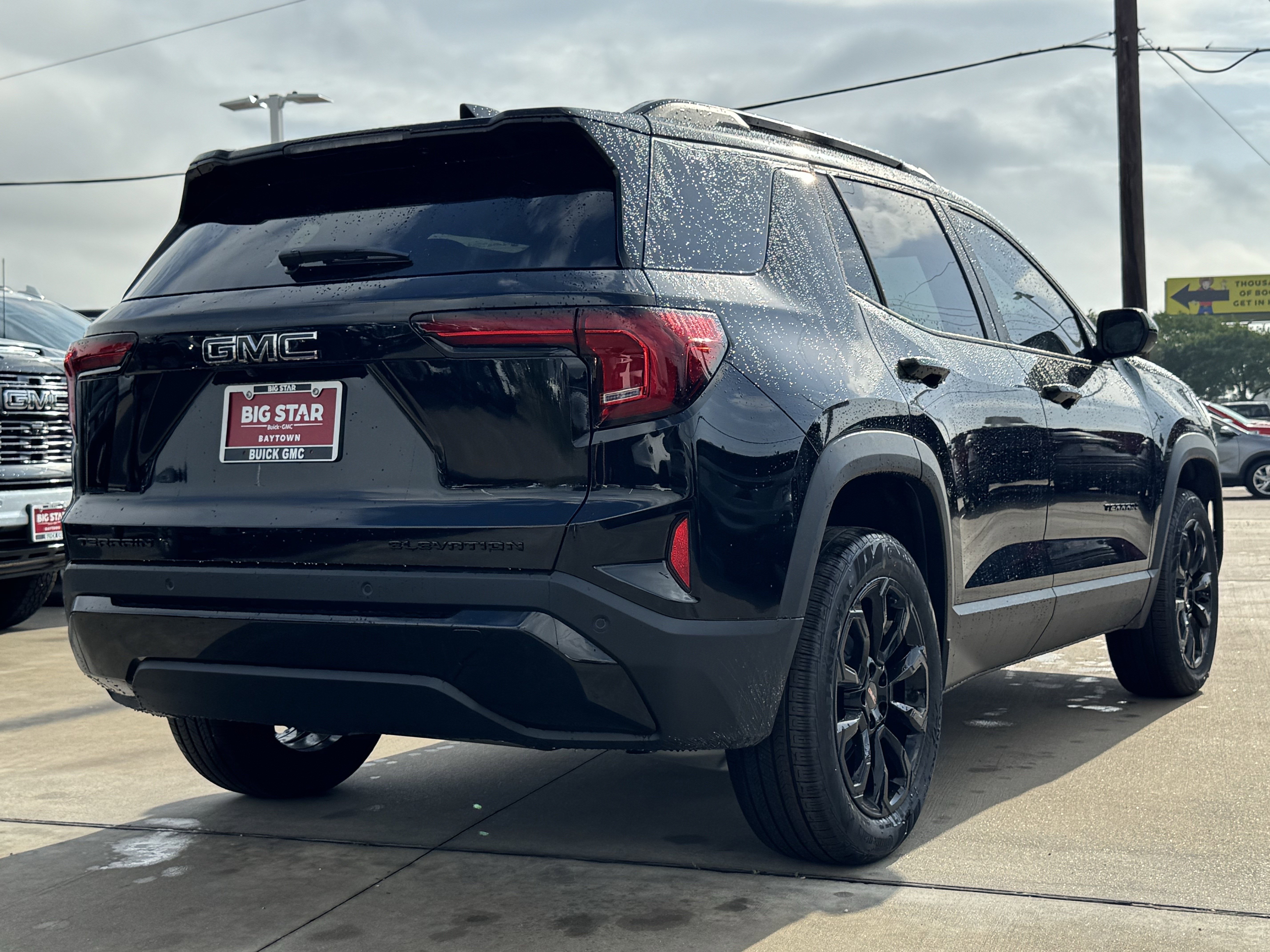 New 2026 GMC Terrain Elevation FWD image 8