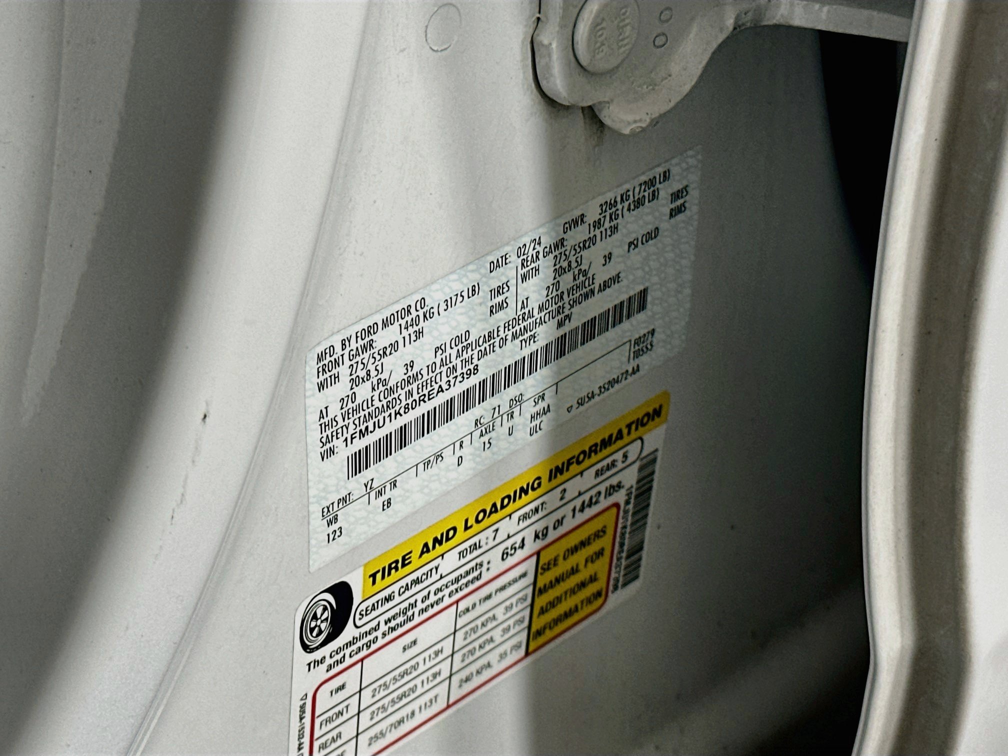 Used 2024 Ford Expedition Limited RWD image 12