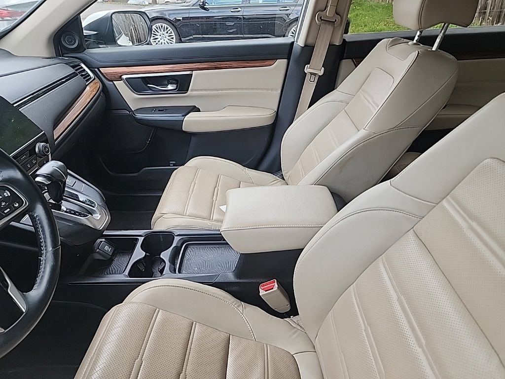 Used 2018 Honda CR-V Touring image 11