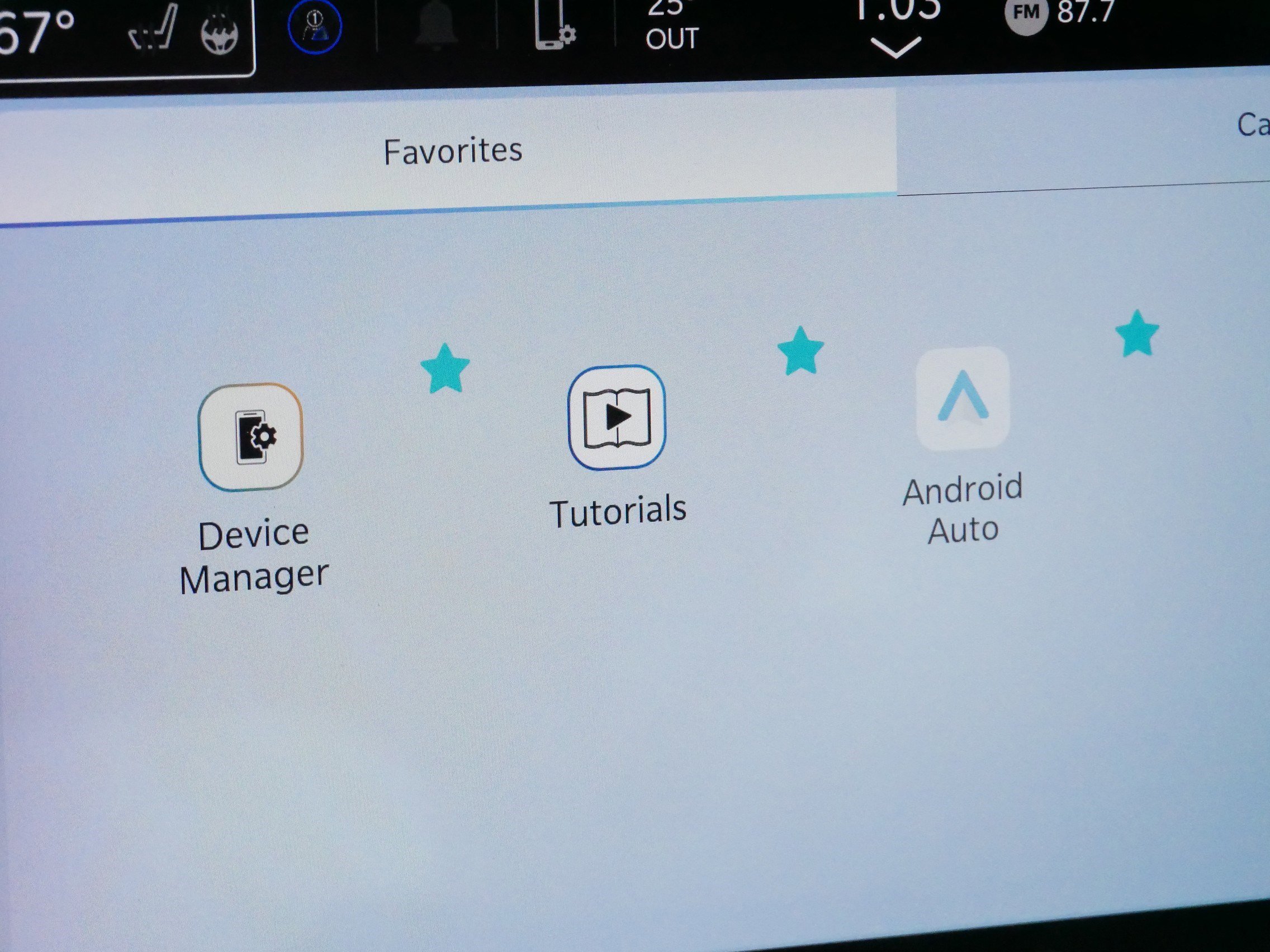 Used 2024 Chrysler Pacifica Touring-L image 27