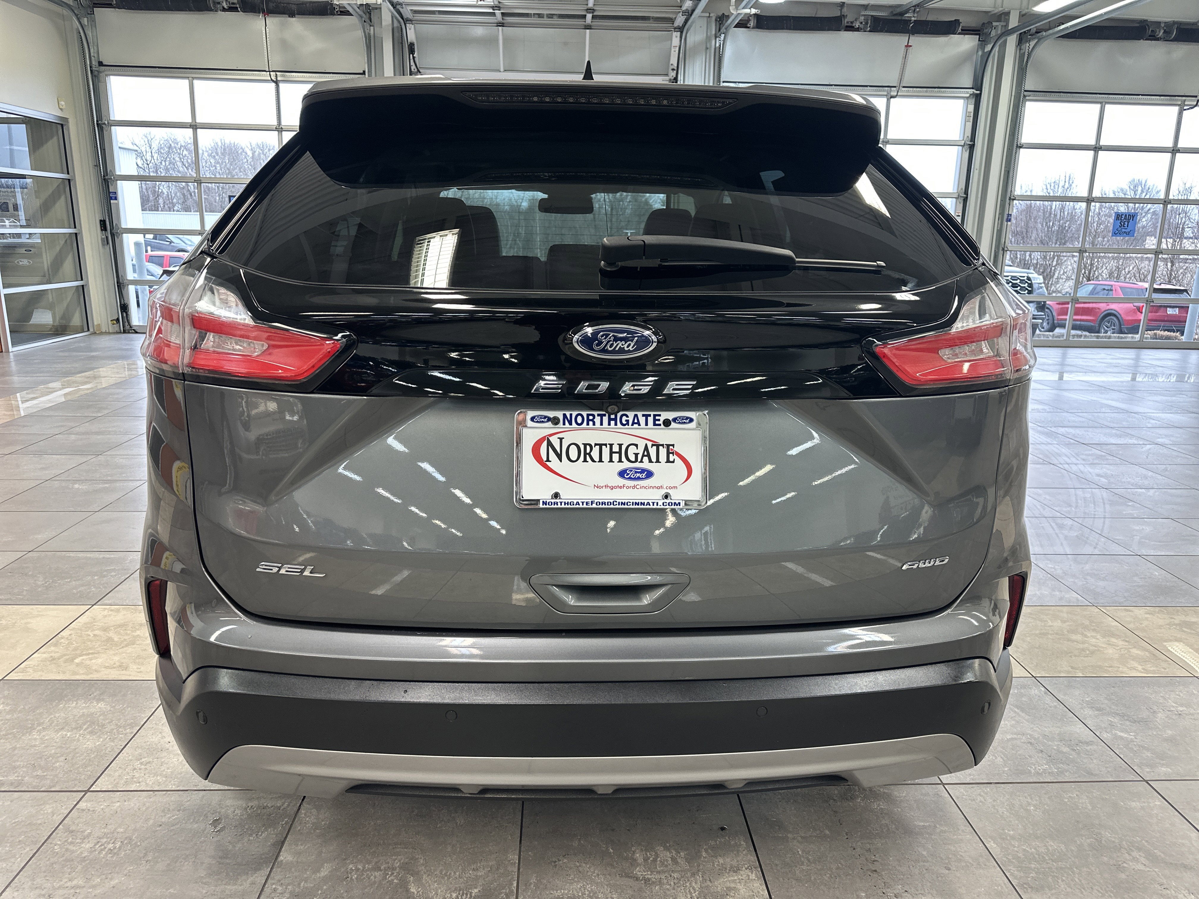 Used 2023 Ford Edge SEL w/ Convenience Package image 13