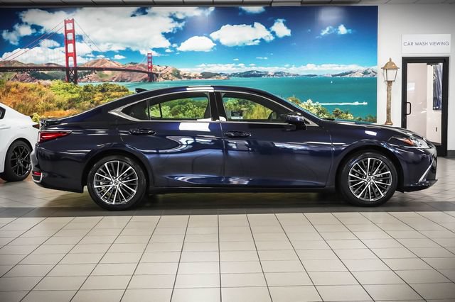 Certified 2024 Lexus ES 300h w/ Premium Package FWD image 5