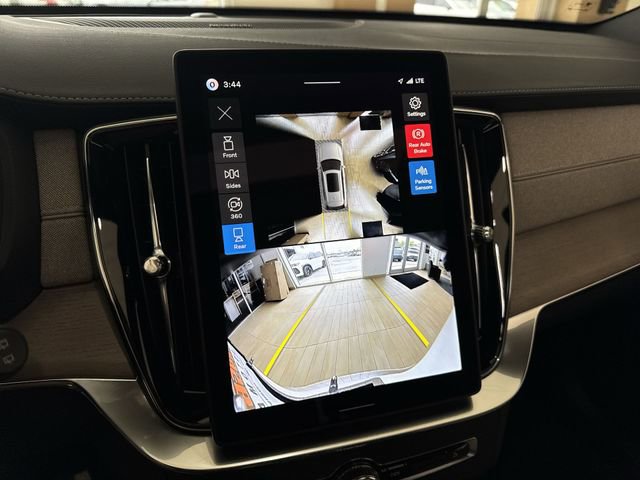 New 2026 Volvo XC90 T8 Ultra w/ Protection Package Premier AWD/4WD image 15