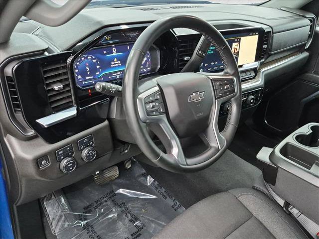 Used 2023 Chevrolet Silverado 1500 RST w/ Z71 Off-Road Package AWD/4WD image 10