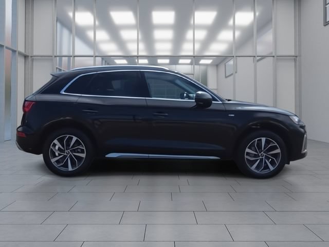 Used 2023 Audi Q5 2.0T Premium w/ Convenience Package AWD/4WD image 9
