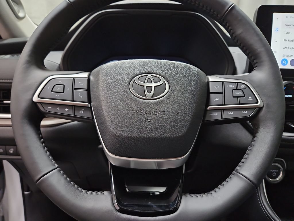 New 2026 Toyota Grand Highlander AWD Hybrid image 16