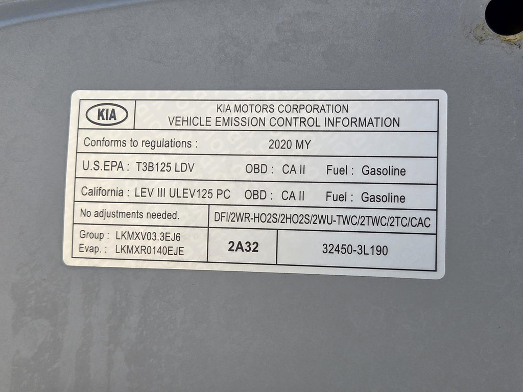 Used 2020 Kia Stinger GT1 RWD image 29