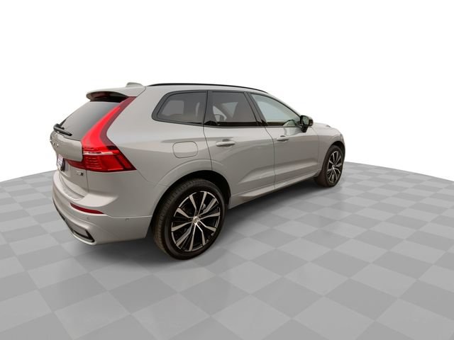 Used 2025 Volvo XC60 B5 Plus w/ Protection Package Premier AWD/4WD image 2