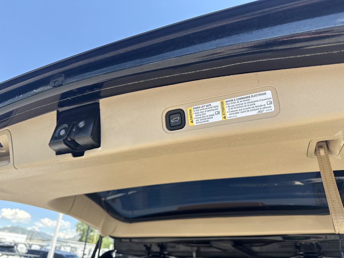 Used 2007 GMC Yukon Denali AWD/4WD image 19