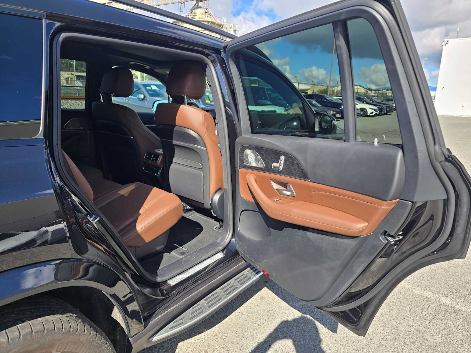 Used 2026 Mercedes-Benz GLS 450 4MATIC image 17