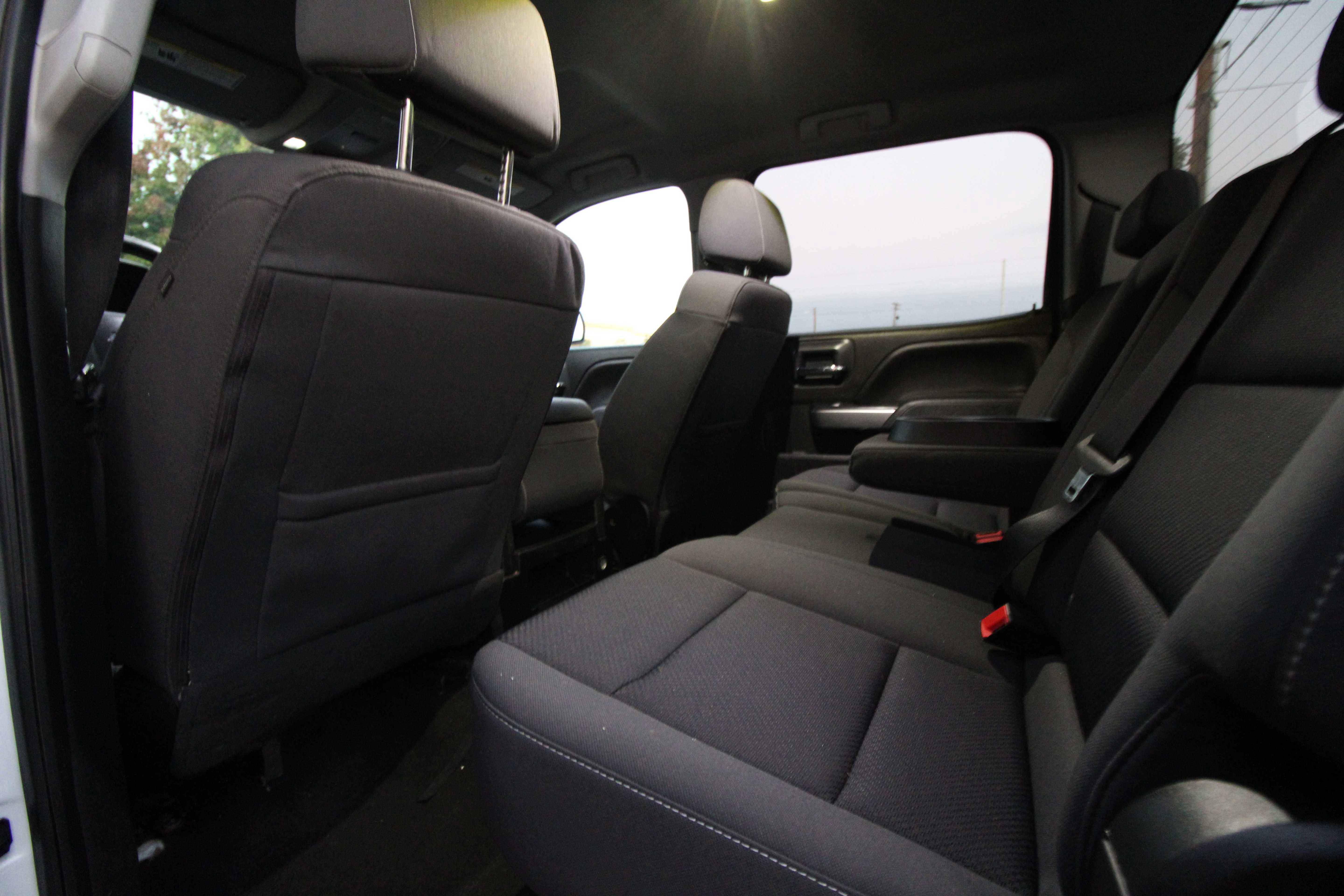 Used 2018 Chevrolet Silverado 1500 LT w/ All Star Edition image 14