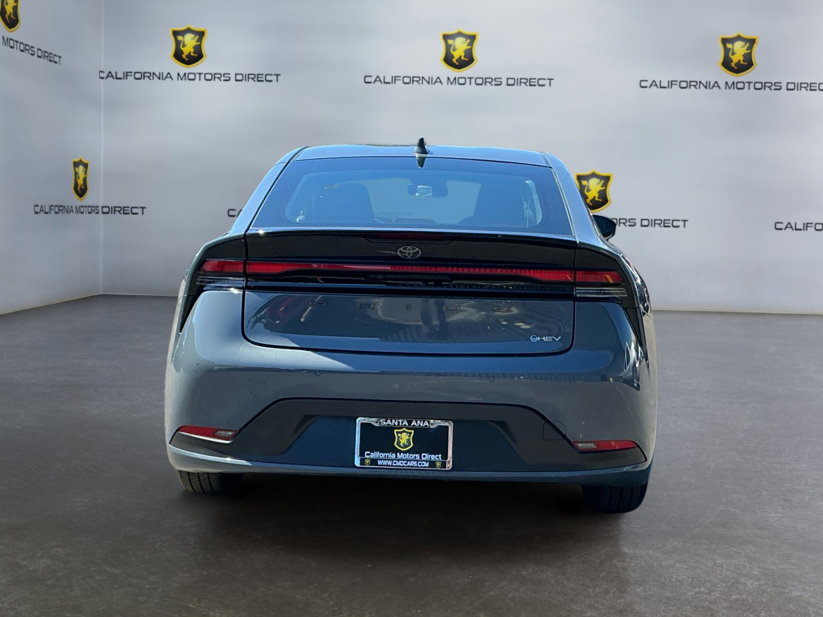 Used 2025 Toyota Prius LE image 6