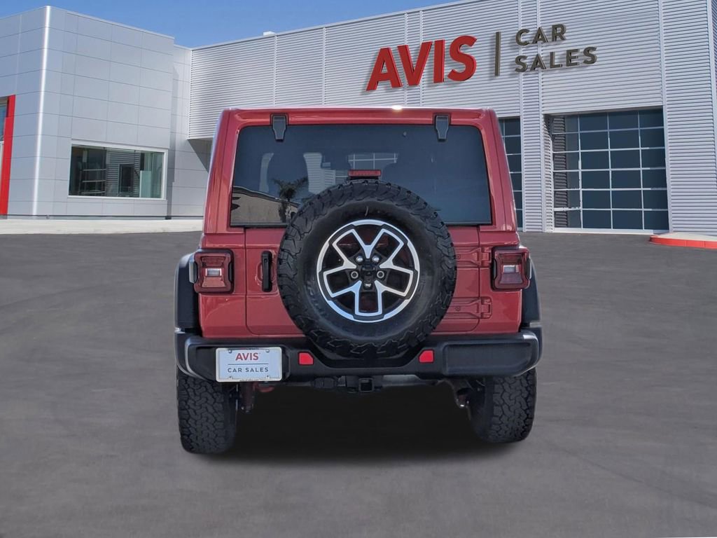 Used 2025 Jeep Wrangler Rubicon w/ Convenience Group image 7