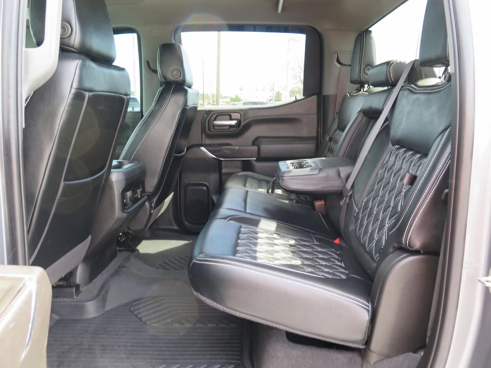 Used 2022 Chevrolet Silverado 1500 RST AWD/4WD image 16