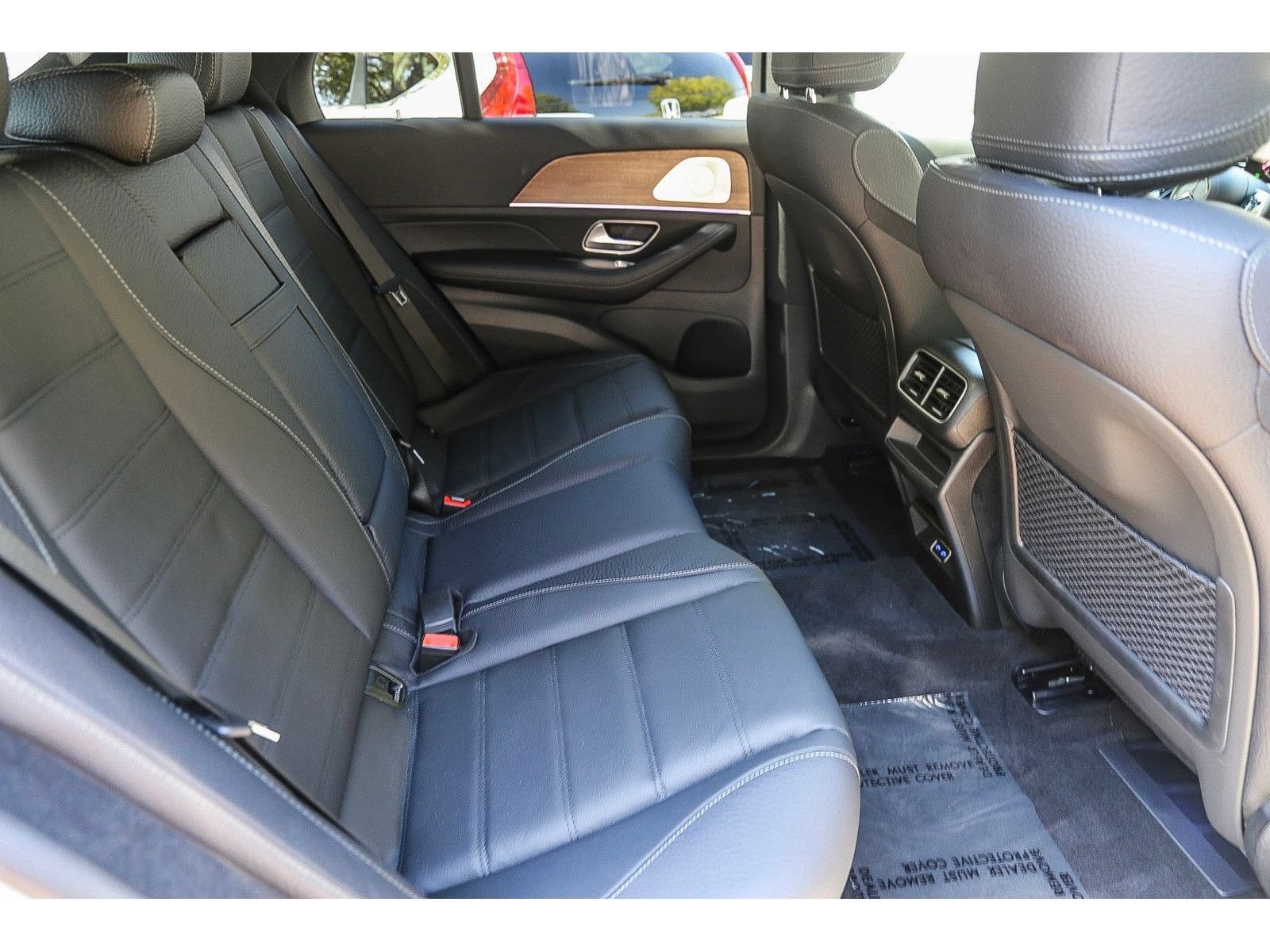 Used 2025 Mercedes-Benz GLE 580 4MATIC image 25