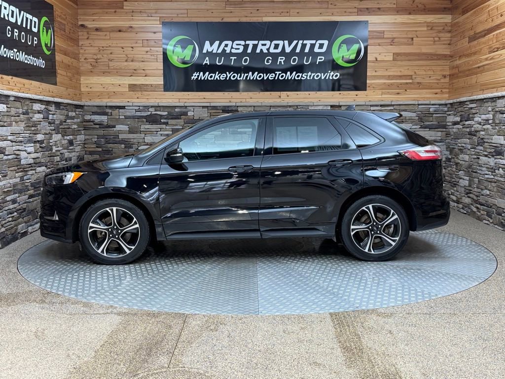 Used 2020 Ford Edge ST w/ Cold Weather Package image 6