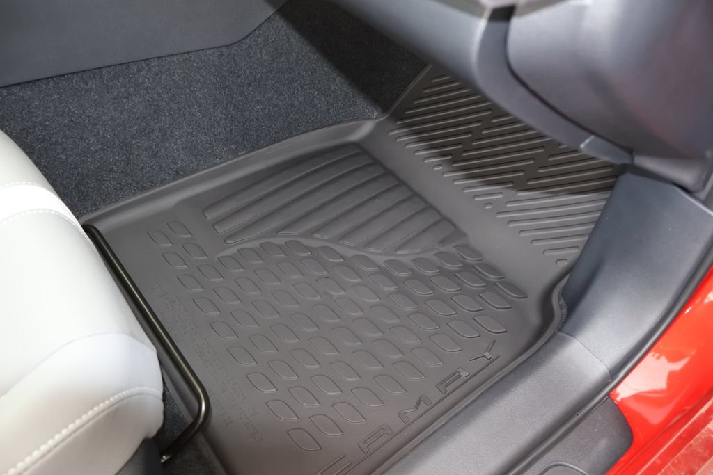 New 2026 Toyota Camry SE AWD/4WD image 39