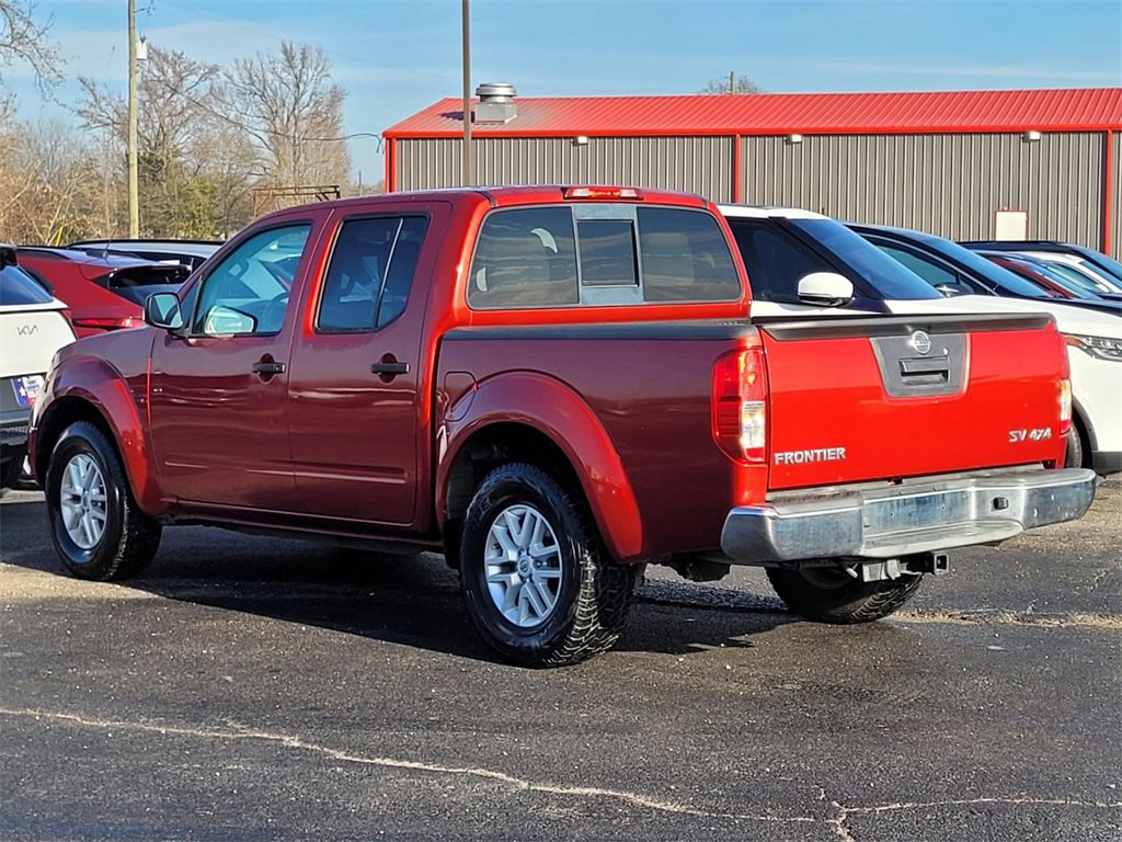Used 2016 Nissan Frontier SV image 6